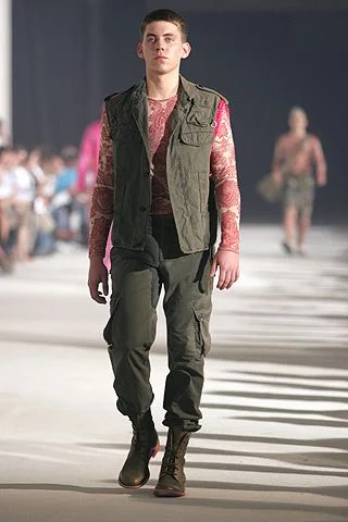 Look 25